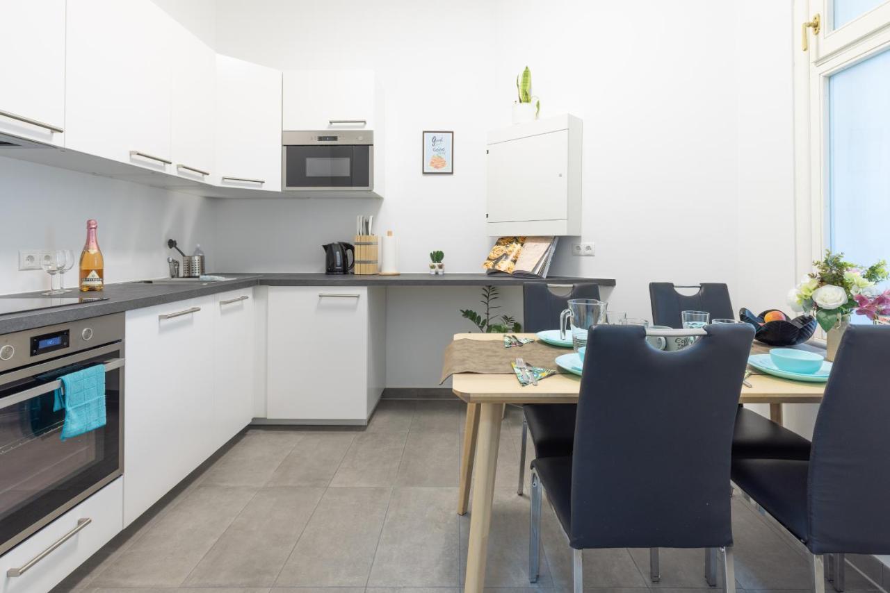 Yeshello Vienna Central Station Apartment מראה חיצוני תמונה